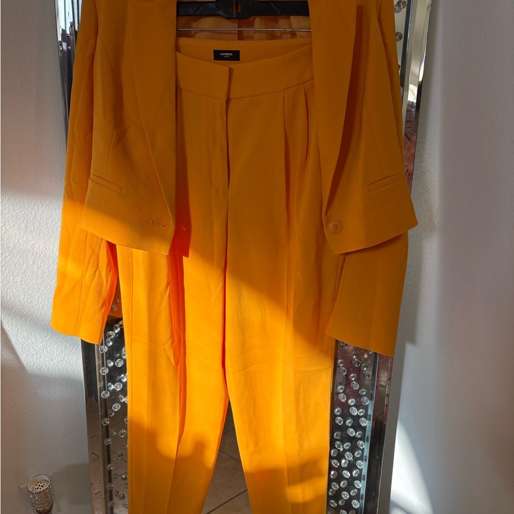 Express Vibrant Yellow Women's Pants & Blazer Set